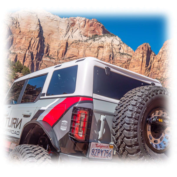 TR10 Hard Top for Ford Bronco 4-Door with White Gelcoat
