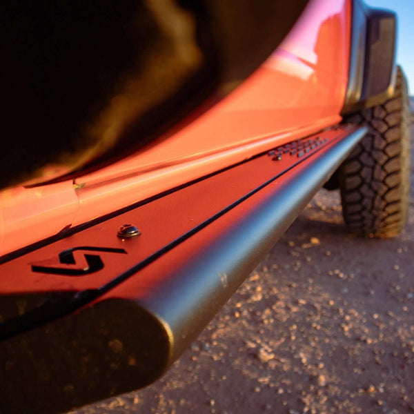 Step and Rock Slider for Ford Bronco 4-Door