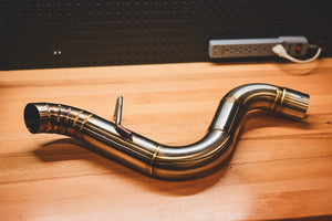 Jeep Wrangler JL 304SS Axle-Back Exhaust — muffler detail